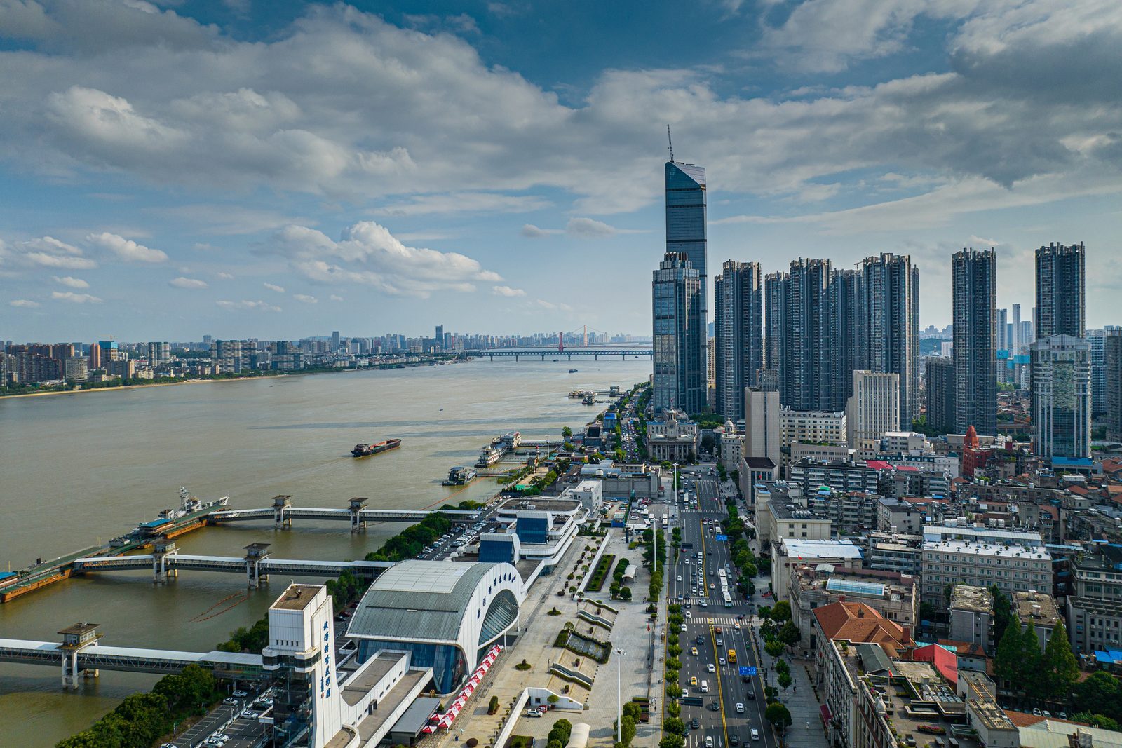 Wuhan'da Yasam Giderleri: 2026 Ogrenci Yasam Maliyeti