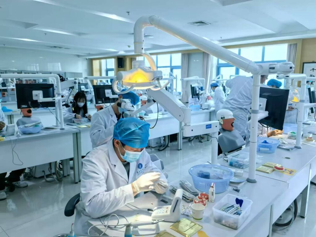 2026 Yılında Çin'de En Ucuz Diş Hekimliği Eğitimi: Şartlar ve Not Ortalaması